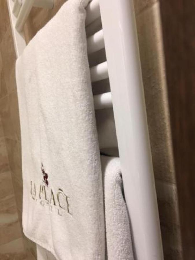 La Place Hotel Zahlé Eksteriør bilde